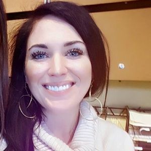 Meet your Posher, Mallory